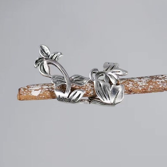Ear Cuff Earring Womens Adjustable Non-Piercing Leaf & Flower Sterling Plated - Picture 2 of 6
